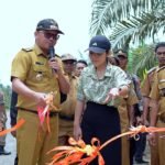Bupati Delis Perjuangkan Dana APBN Untuk Pembangunan Jalan di Morut