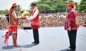 Presiden Jokowi Dapat Gelar Adat dari Suku Dayak Kutai Barat