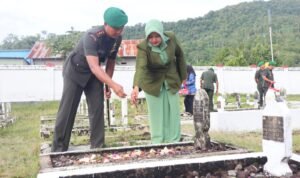 Peringati HUT Ke-76 Korem 141 Toddopuli, Kodim 1403 Ziarah ke TMP Salobulo