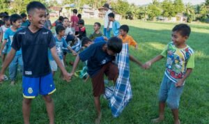 Jaga Kondisi Mental Anak-anak Korban Bencana Luwu, PT Vale Beri Layanan Trauma Healing