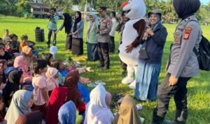 Polres Palopo-PT VALE Lakukan Trauma Healing untuk Anak Korban Banjir di Lindajang Luwu