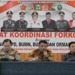 Pj Bupati Luwu Pimpin Rapat Forkopimda Jelang Hari Raya Idhul Fitri