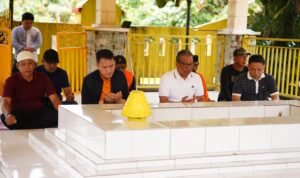 FKJ Ziarah ke Makam Datuk Pattimang dan Andi Pattiware di Malangke