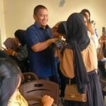 Ceritakan Kisah Hidupnya Jadi Sopir Pete-pete ke Gen Z, Ibas: Anak-anak Lutim Harus Kuliah