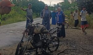 Laka Tunggal, Motor Pelansir BBM Ratusan Liter Terbakar