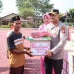 HUT Bhayangkara ke-79, Polres Aceh Timur Salurkan 200 Paket Sembako untuk Warga Kurang Mampu