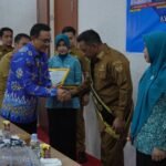 Bupati Luwu dan Ketua TP PKK Dikukuhkan sebagai Ayah dan Bunda GenRe oleh BKKBN Sulsel