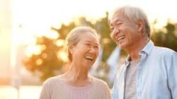 Rahasia Hidup Panjang: Pelajaran dari Komunitas Blue Zone Dunia