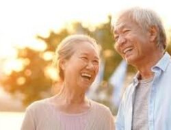 Rahasia Hidup Panjang: Pelajaran dari Komunitas Blue Zone Dunia